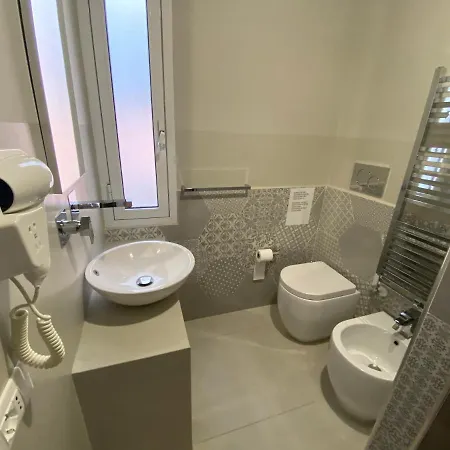Victoria Apartment *