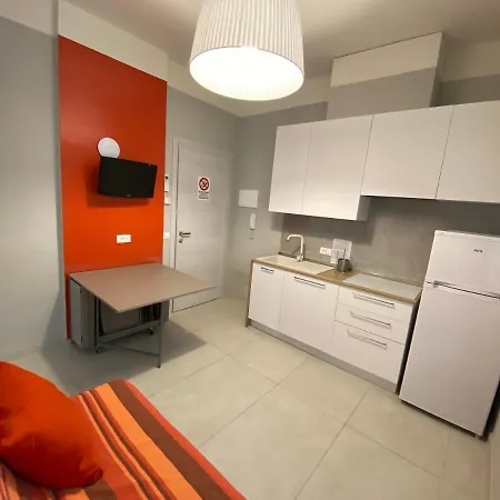 Victoria Apartment *